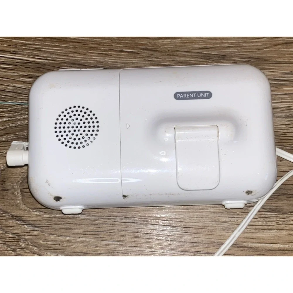 VTech VM3252-2, 2.8in Digital Video Baby Monitor, With Two Cameras Night Vision